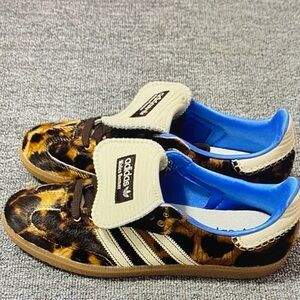 Adidas Women’s Leopard Print Sneakers